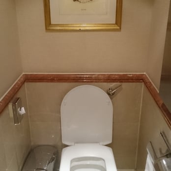 Podium Restaurant & Bar - British Near Me - London, XGL