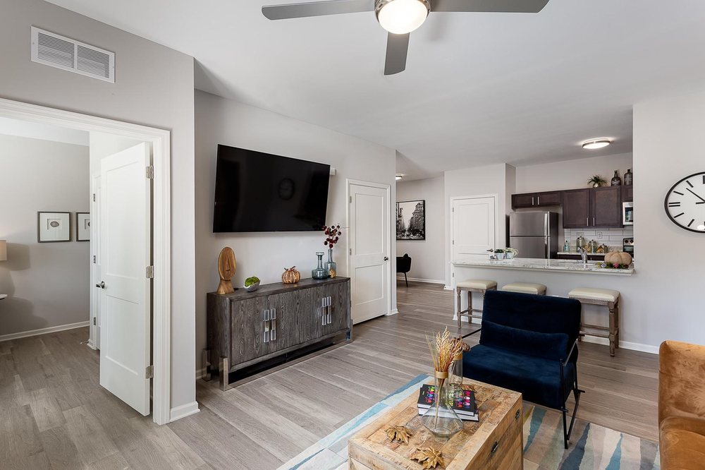 DRAKE’S LANDING Updated August 2024 801 N Ardenwood Dr, Baton Rouge