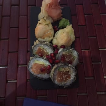 Mito Sushi - Filadelfia futomaki w tempurze - Japanese Near Me - Gdansk, PM