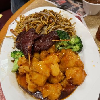 China Blossom - Chinese Near Me - North Andover, Massachusetts