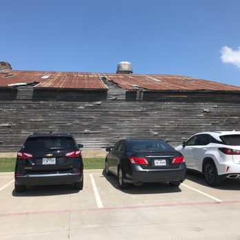 TUPPS Brewery - Breweries Near Me - McKinney, Texas