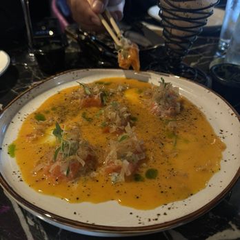 CVI.CHE 105 - Seafood Near Me - Miami Beach, Florida CVI.CHE 105 - Seafood Near Me - Miami Beach, Florida