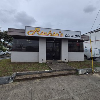 Richie's Drive Inn - On king st across post office - Hawaiian Near Me - Honolulu, Hawaii Richie's Drive Inn - On king st across post office - Hawaiian Near Me - Honolulu, Hawaii