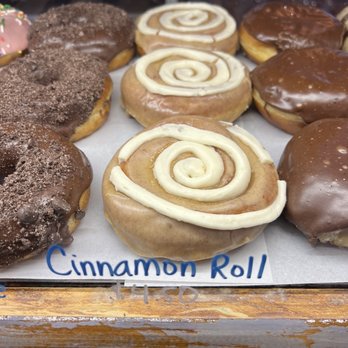 Dun-Well Doughnuts - Donuts Near Me - Brooklyn, New York