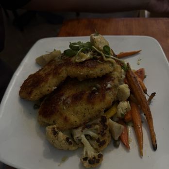 Cafe on 27 - Chicken parm - Breakfast & Brunch Near Me - Topanga, California