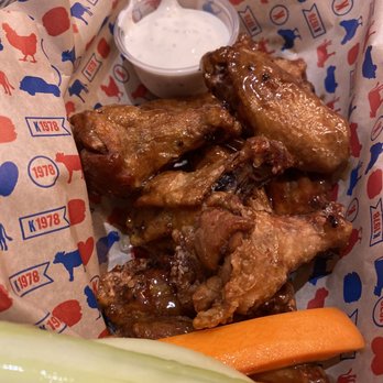 Kelseys Original Roadhouse - Honey garlic wings - Comfort Food Near Me - Mississauga, Ontario Kelseys Original Roadhouse - Honey garlic wings - Comfort Food Near Me - Mississauga, Ontario