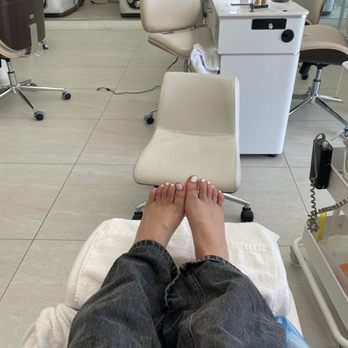Escape Salon Day Spa - Gel pedicure - Nail Salons Near Me - Santa Cruz, California