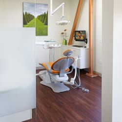Deccan Dental - Samir Nanjapa DDS - Treatment room