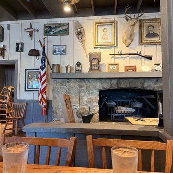 Cracker Barrel Old Country Store - Southern Near Me - Madison, Alabama