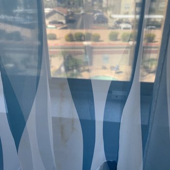 La Quinta by Wyndham Phoenix Chandler - Brown substance on curtains - Hotels Near Me - Phoenix, Arizona La Quinta by Wyndham Phoenix Chandler - Brown substance on curtains - Hotels Near Me - Phoenix, Arizona