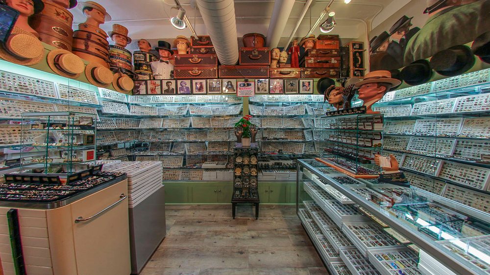 THE MISSING LINK Updated September 2024 14 Photos & 21 Reviews 40