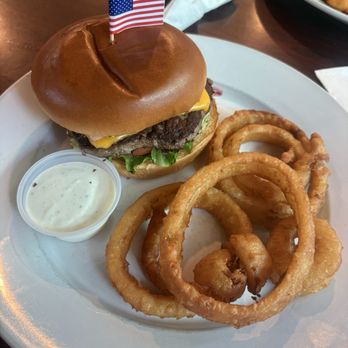 Scotts Diner - Diner burger with onion rings - Diners Near Me - Merced, California Scotts Diner - Diner burger with onion rings - Diners Near Me - Merced, California