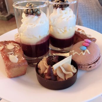 Beaverbrook - Hotels Near Me - Leatherhead, SRY
