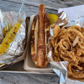 Browns Marina - The corn was fresh, the hotdog was fried, and unfortunately, the onion rings were cold and tasted old. - Stratford, Connecticut Browns Marina - The corn was fresh, the hotdog was fried, and unfortunately, the onion rings were cold and tasted old. - Stratford, Connecticut