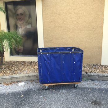 Goodwill Donation Xpress - Carts they bring out to collect donation from your car. - Community Service/Non-Profit Near Me - Orlando, Florida Goodwill Donation Xpress - Carts they bring out to collect donation from your car. - Community Service/Non-Profit Near Me - Orlando, Florida