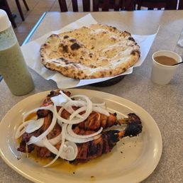 Tandori Chicken & Naan... Tandori Chicken & Naan...