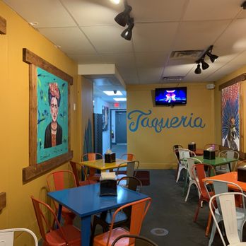 Armando’s Taqueria - Eating area - Mexican Near Me - Duluth, Georgia Armando’s Taqueria - Eating area - Mexican Near Me - Duluth, Georgia
