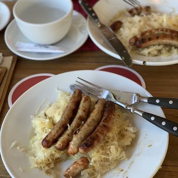 Historische Wurstkuchl - The sauerkraut so good too. So good compared to what I've ever tried in the US. So this is what real sauerkraut tastes like. - German Near Me - Regensburg, BY Historische Wurstkuchl - The sauerkraut so good too. So good compared to what I've ever tried in the US. So this is what real sauerkraut tastes like. - German Near Me - Regensburg, BY