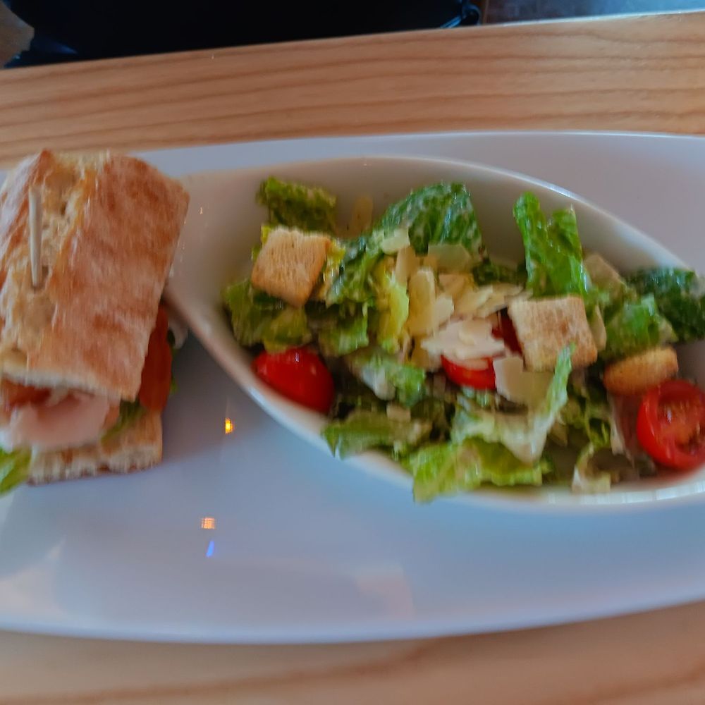 Rock & Brews - Grapevine - Burgers Near Me - Grapevine, Texas Rock & Brews - Grapevine - Burgers Near Me - Grapevine, Texas