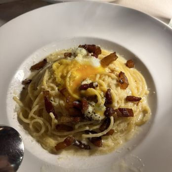Arancino di Mare - Spaghetti Alla Carbonara - Italian Near Me - Honolulu, Hawaii