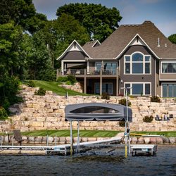 Lakeside Dock & Lift