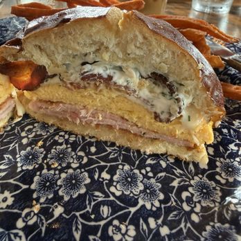 Café Hollander - Downer - PRETZEL BREAKFAST SAMMY - Belgian Near Me - Milwaukee, Wisconsin