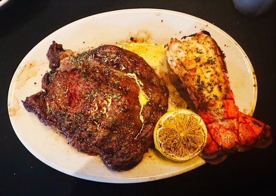 Ruth's Chris Steak House by null