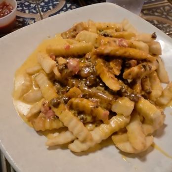 Spanky's - Soggy, no crisp chili cheese fries - Pizza Near Me - Houston, Texas