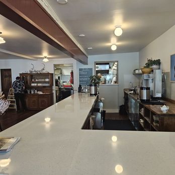 Day June - a view of a coffee shop - Breakfast & Brunch Near Me - Hensonville, New York