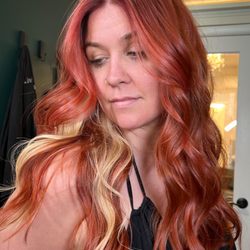 Mod By Mo - Global color with mini foil
6-8 week maintenance 
2 hour session