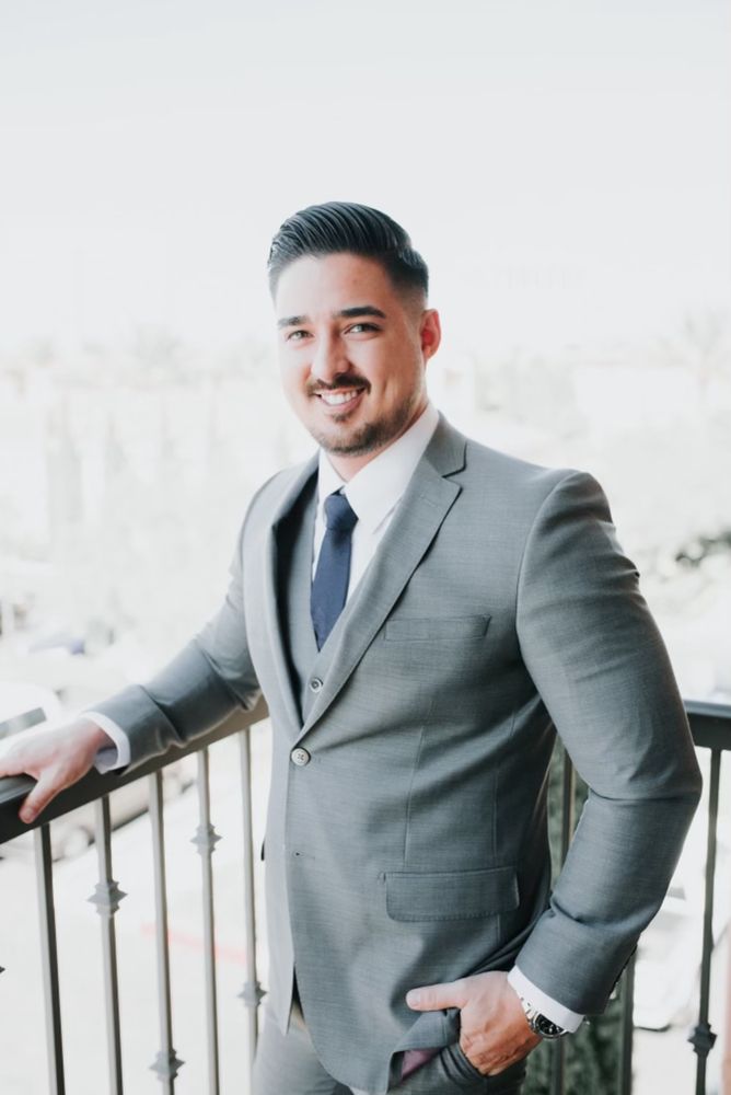 Lucas Lagera Barbering Logo