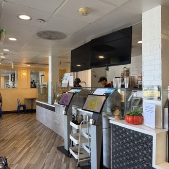 Motto Tea Cafe - Kitchen - Desserts Near Me - Pasadena, California Motto Tea Cafe - Kitchen - Desserts Near Me - Pasadena, California