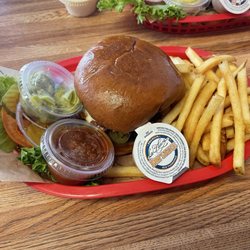 Slackers Burger Joint - Southwest Burger