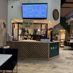 Moji Teahouse