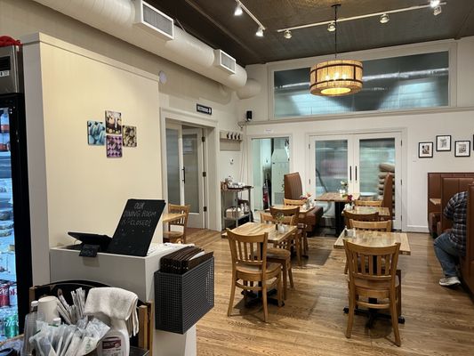 Blue Dog Bakery & Cafe by null