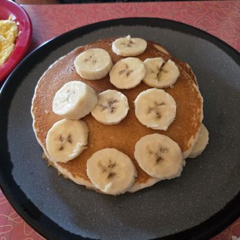 Bonnie Lu's - Banana pancakes - Cafes Near Me - Ojai, California
