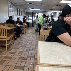 Taqueria Huentitan - Inside