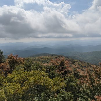 Rough Ridge Overlook - Rough Ridge Overlook, Blue Ridge Parkway - Parks Near Me - Linville, North Carolina Rough Ridge Overlook - Rough Ridge Overlook, Blue Ridge Parkway - Parks Near Me - Linville, North Carolina