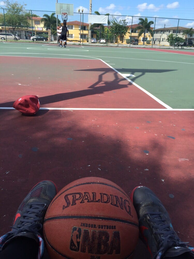 WALKER PARK Updated July 2024 800 W 29th St, Hialeah, Florida