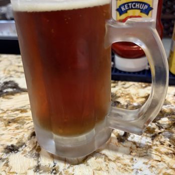 Strickland’s Seafood Restaurant - Paducah Beer Werks Irish Red which paired - Seafood Near Me - Paducah, Kentucky
