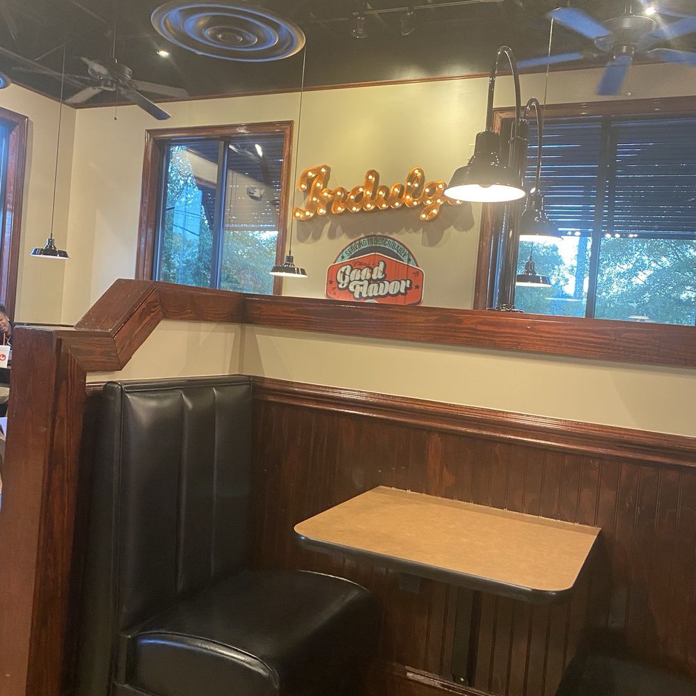 Zaxbys - Inside restaurant - Chicken Wings Near Me - Macon, Georgia Zaxbys - Inside restaurant - Chicken Wings Near Me - Macon, Georgia
