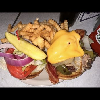 Ramsey's - I couldn't finish this burger!!! So good!!! - American Near Me - Lexington, Kentucky