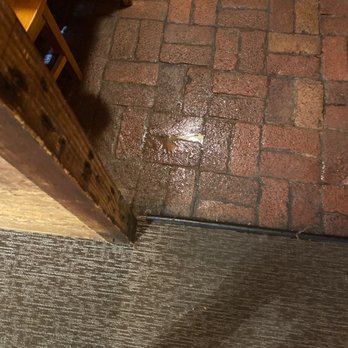 Stroud's Restaurant & Bar - a person standing on the floor - American Near Me - Wichita, Kansas Stroud's Restaurant & Bar - a person standing on the floor - American Near Me - Wichita, Kansas