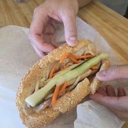 Banh Cuon Tan Dinh - Banh mi duc biet