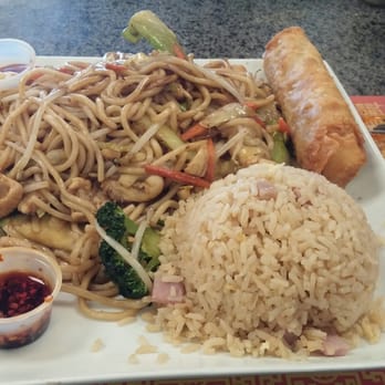 Wok King Cafe - Chow mein Cantonese style soft noodle, eggroll and fried rice lunch special. About $7 - Chinese Near Me - West Jordan, Utah