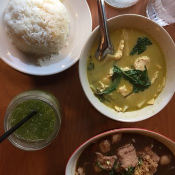 Immm Rice and Beyond - Green Curry (Gaeng Keaw Whan), Boat Noodles - Thai Near Me - Chicago, Illinois Immm Rice and Beyond - Green Curry (Gaeng Keaw Whan), Boat Noodles - Thai Near Me - Chicago, Illinois