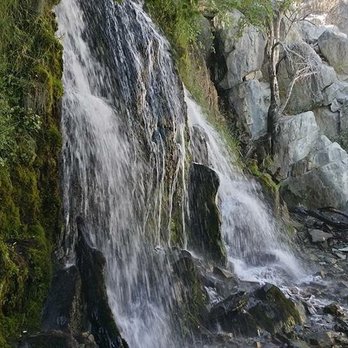 Kings Canyon Waterfall Trail - Side view of the falls. - Hiking Near Me - Carson City, Nevada Kings Canyon Waterfall Trail - Side view of the falls. - Hiking Near Me - Carson City, Nevada