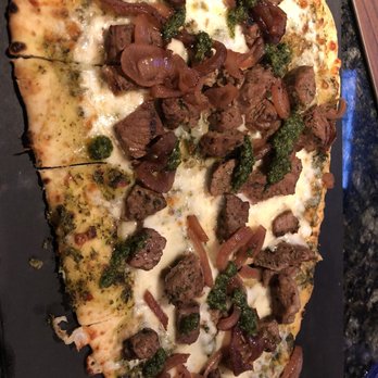 Topgolf - Steak flatbread - New American Near Me - Tampa, Florida Topgolf - Steak flatbread - New American Near Me - Tampa, Florida