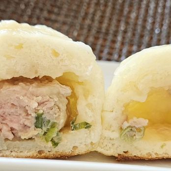 Hot Dumplings - Cross-section Pan-fried Pork Bun - Dim Sum Near Me - Lake Forest, California