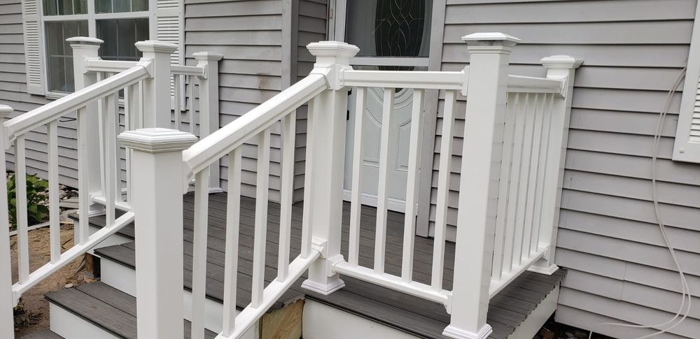 Slide of Palomino Construction